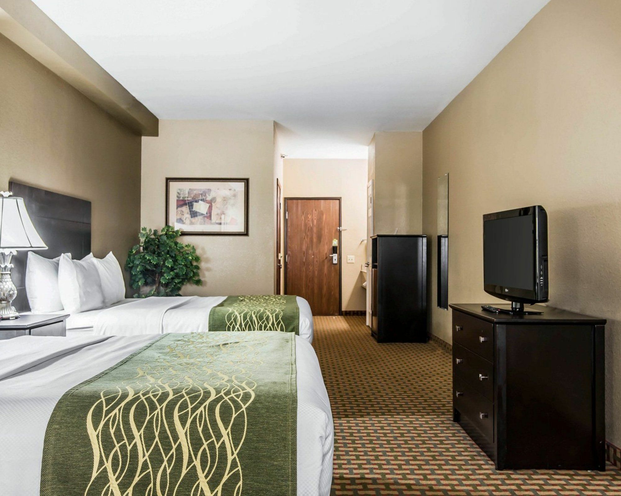Comfort Inn & Suites Kansas City Downtown Exterior photo